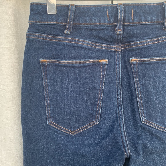 Abercrombie & Fitch Simone High Rise Ankle Flare Raw Hem Jeans - Picture 10 of 12